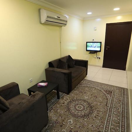 Al Eairy Apartment- Dammam 3 Al Mubarakiyah 外观 照片