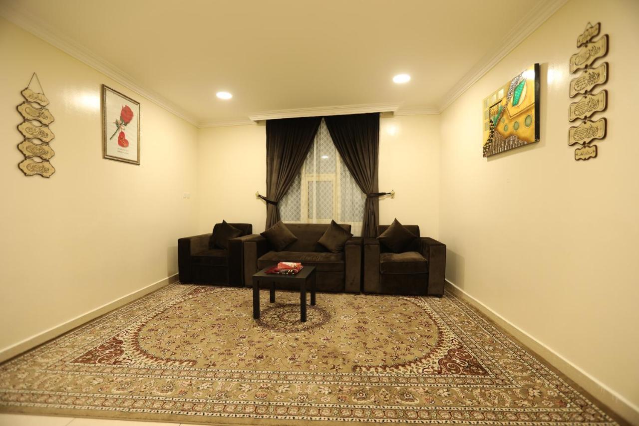 Al Eairy Apartment- Dammam 3 Al Mubarakiyah 外观 照片
