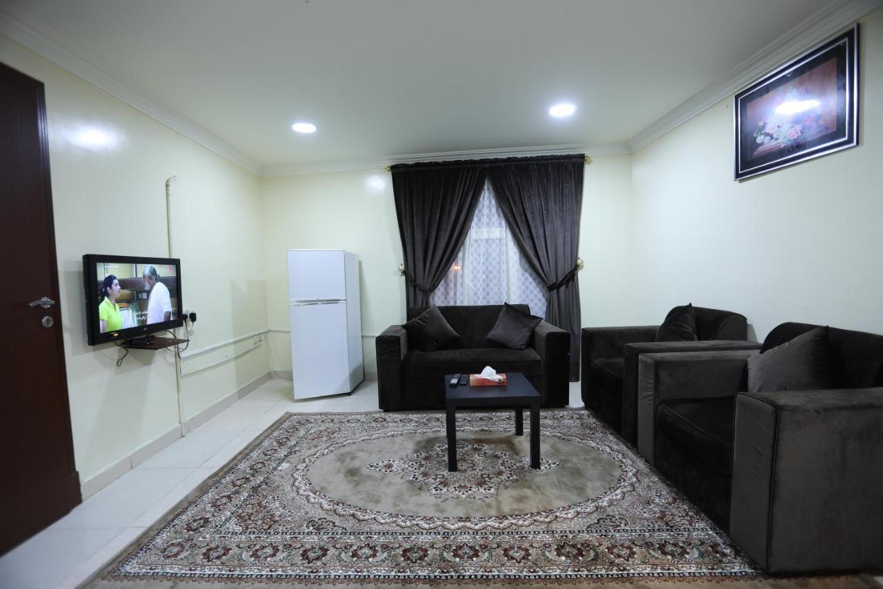 Al Eairy Apartment- Dammam 3 Al Mubarakiyah 外观 照片