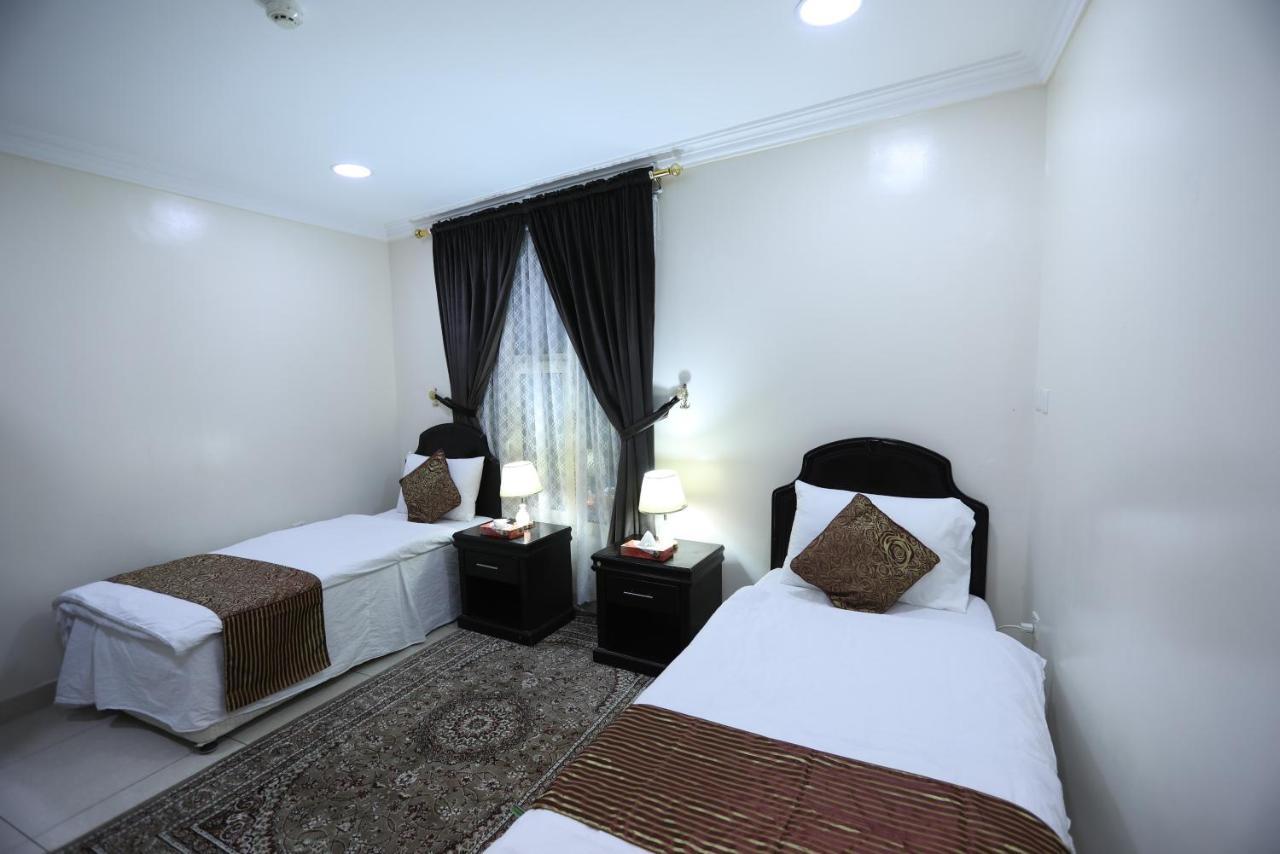Al Eairy Apartment- Dammam 3 Al Mubarakiyah 外观 照片